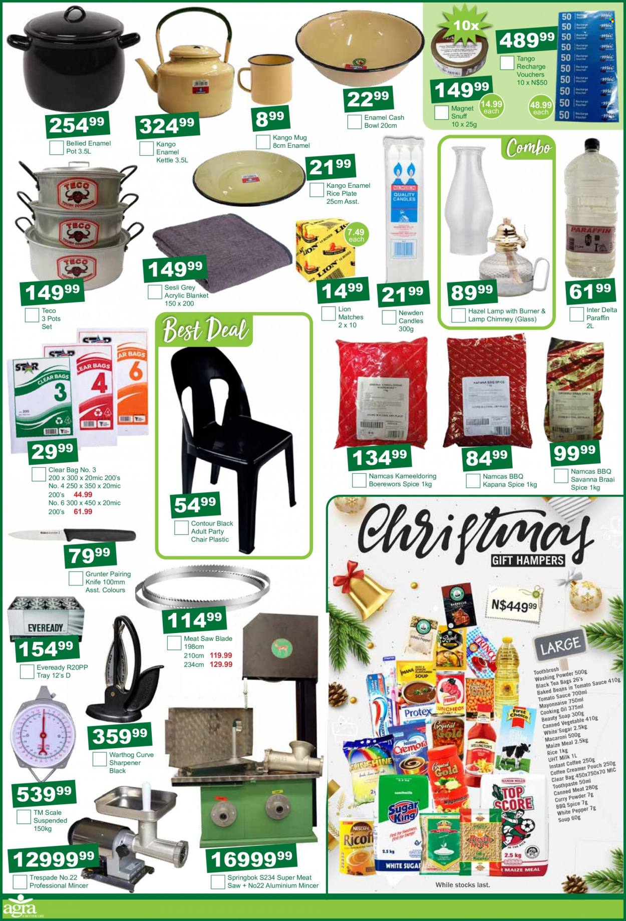 Agra catalogue  - 22/11/2022 - 13/12/2022 - Sales products - knife, bag, sharpener, Eveready, blanket, bowl, soup, tray, oil, lamp, saw, braai, pot, chair, braai wors. Page 8.
