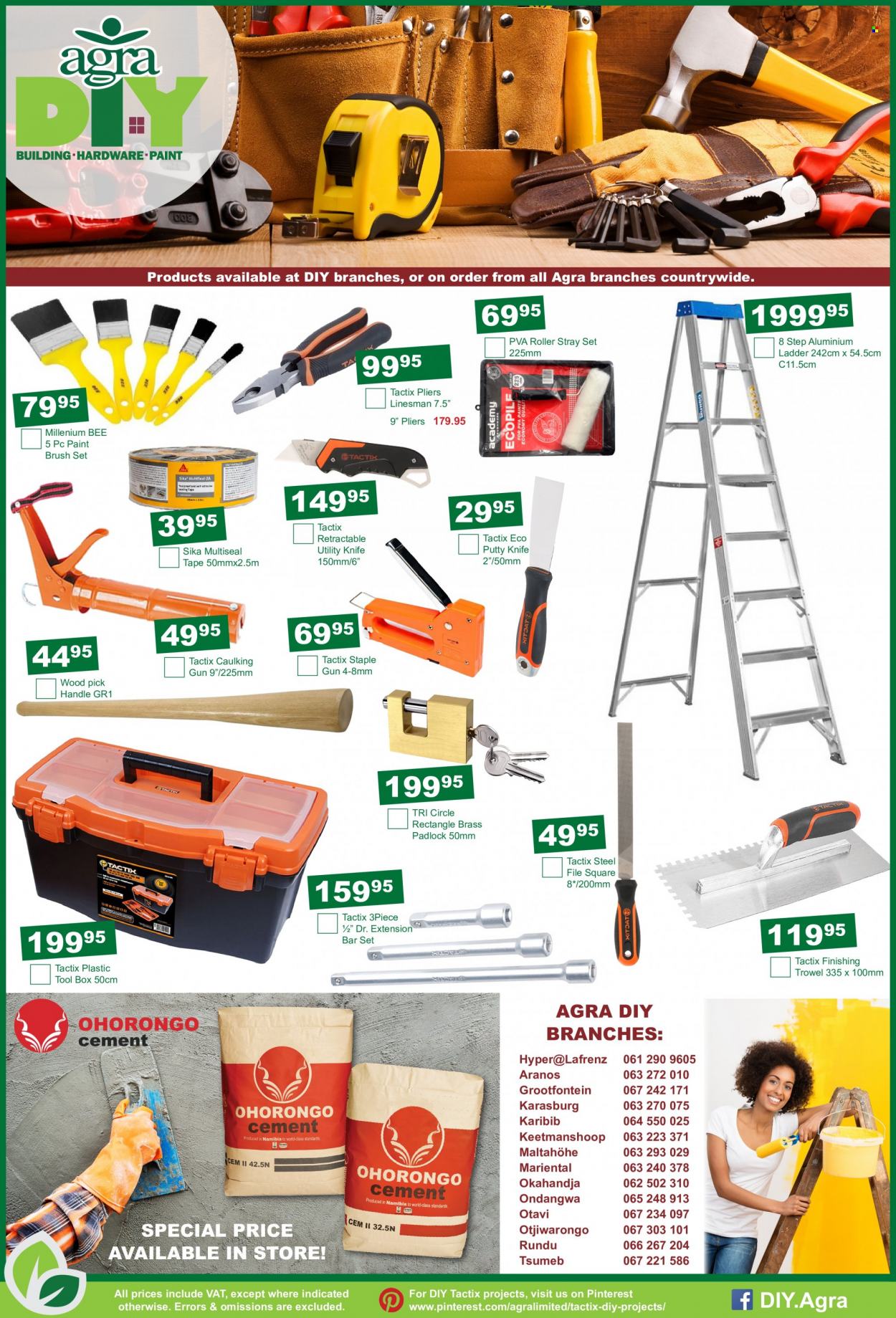 Agra catalogue  - 19/07/2022 - 21/08/2022 - Sales products - paint brush, ladder, roller, brush set, pliers, tool box, utility knife, gun. Page 12.